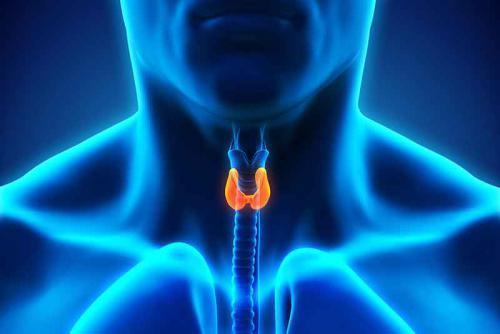 Nadczynność tarczycy - objawy. Leczenie radiojodem