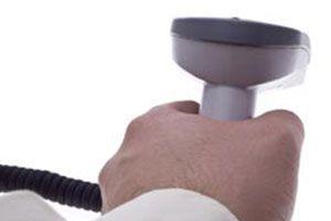 Ręczne skanery laserowe – skuteczniejsze wykrywanie i leczenie raka piersi