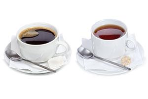 Korzyści oraz zagrożenia płynące z picia herbaty i kawy