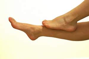 Zespół niespokojnych nóg – przyczyny, objawy