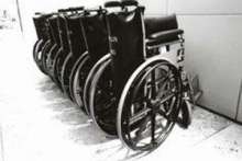 Robot nauczy dzieci, jak korzystać z wózka inwalidzkiego